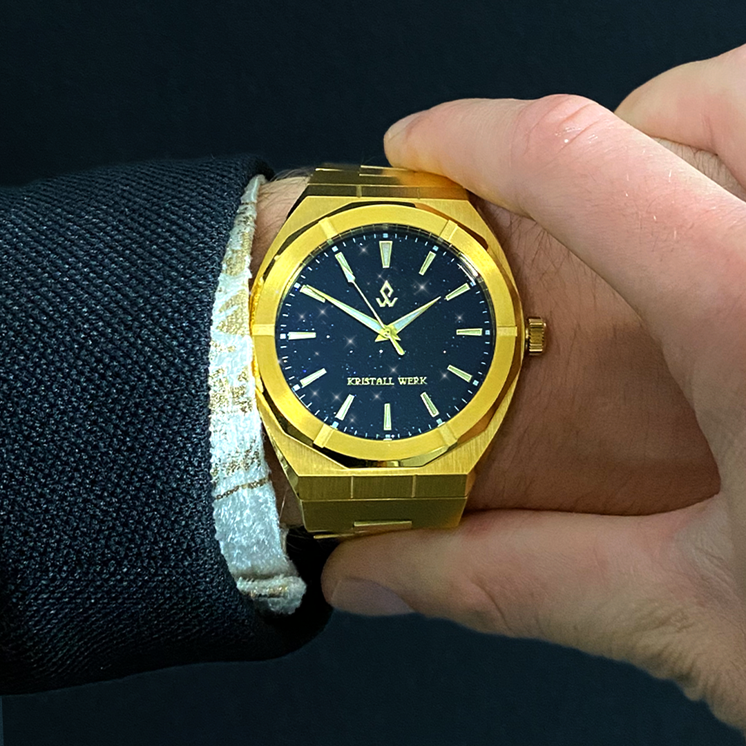 Elegance Midnight Gold