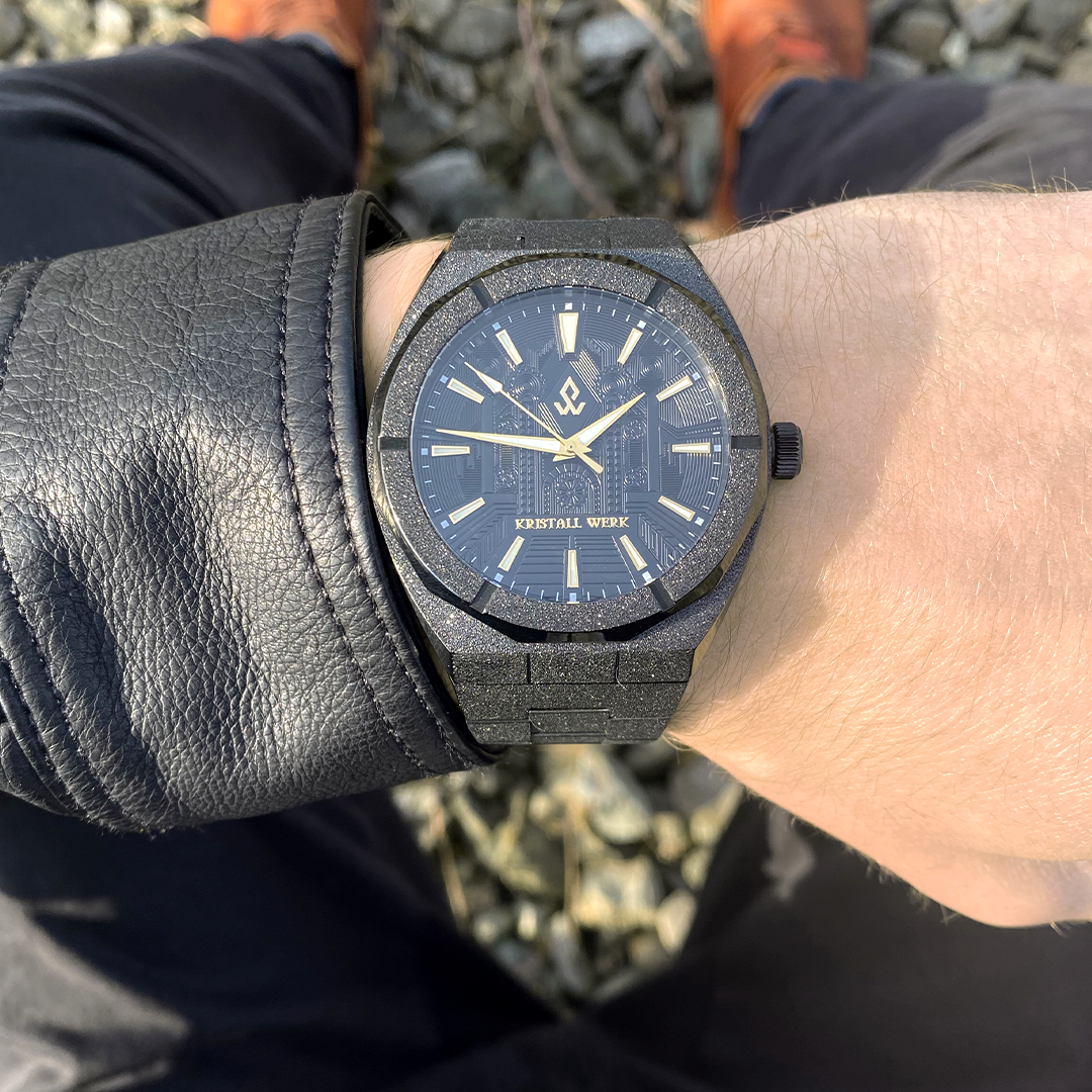Black Limited Edition