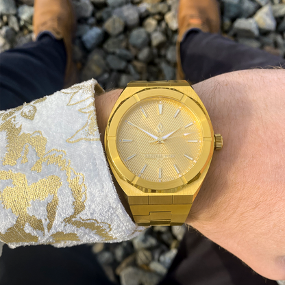 Elegance Classic Gold